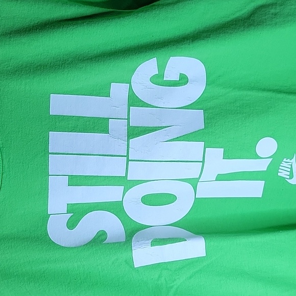 Men's Bright Green Nike Small "STILL DOING IT." Short Sleeve T-Shirt - Picture 3 of 5